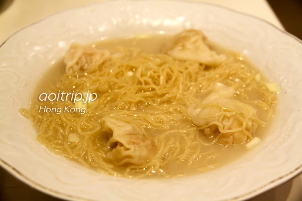 海老の卵入り煮込みワンタン麺