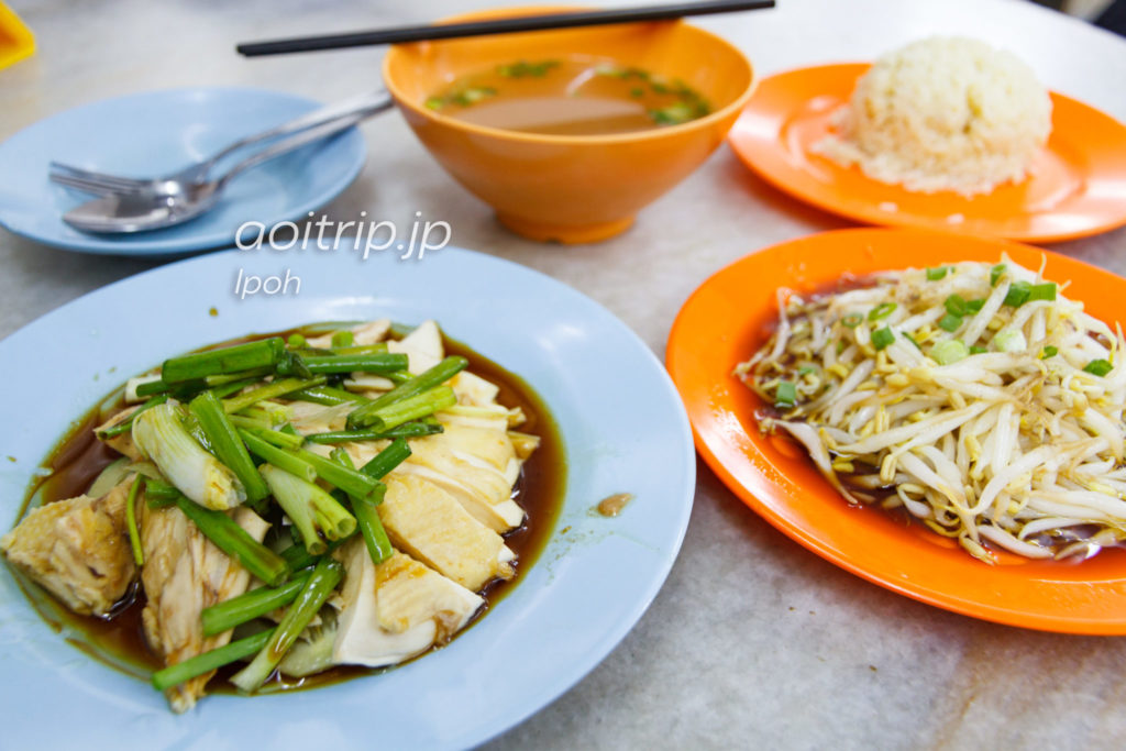 Restaurant Lou Wong Tauge Ayam Kuetiauの「タンゲアヤム（チキンともやしの料理）」