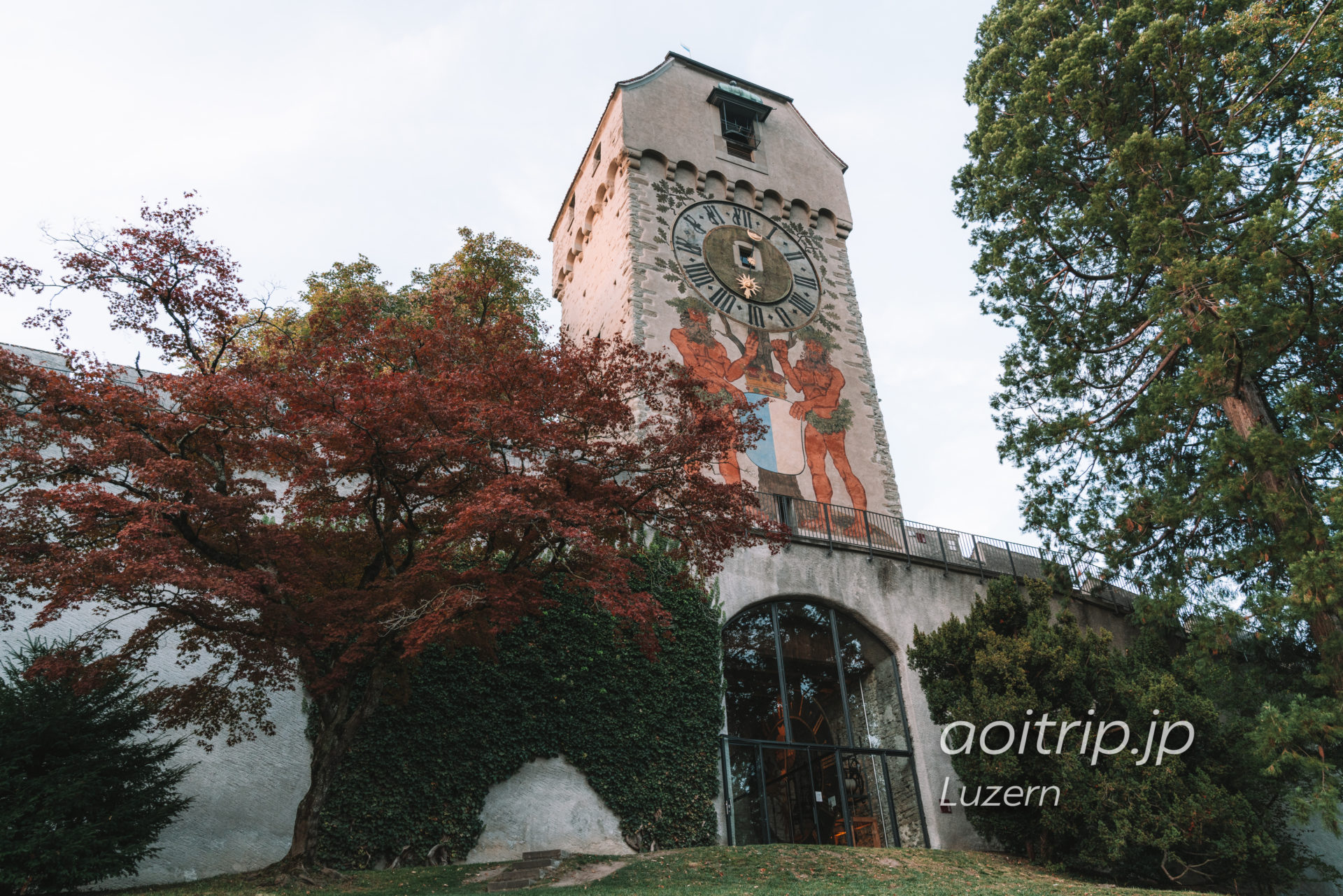 ルツェルンのムーゼック城壁 時計塔Zytturm
