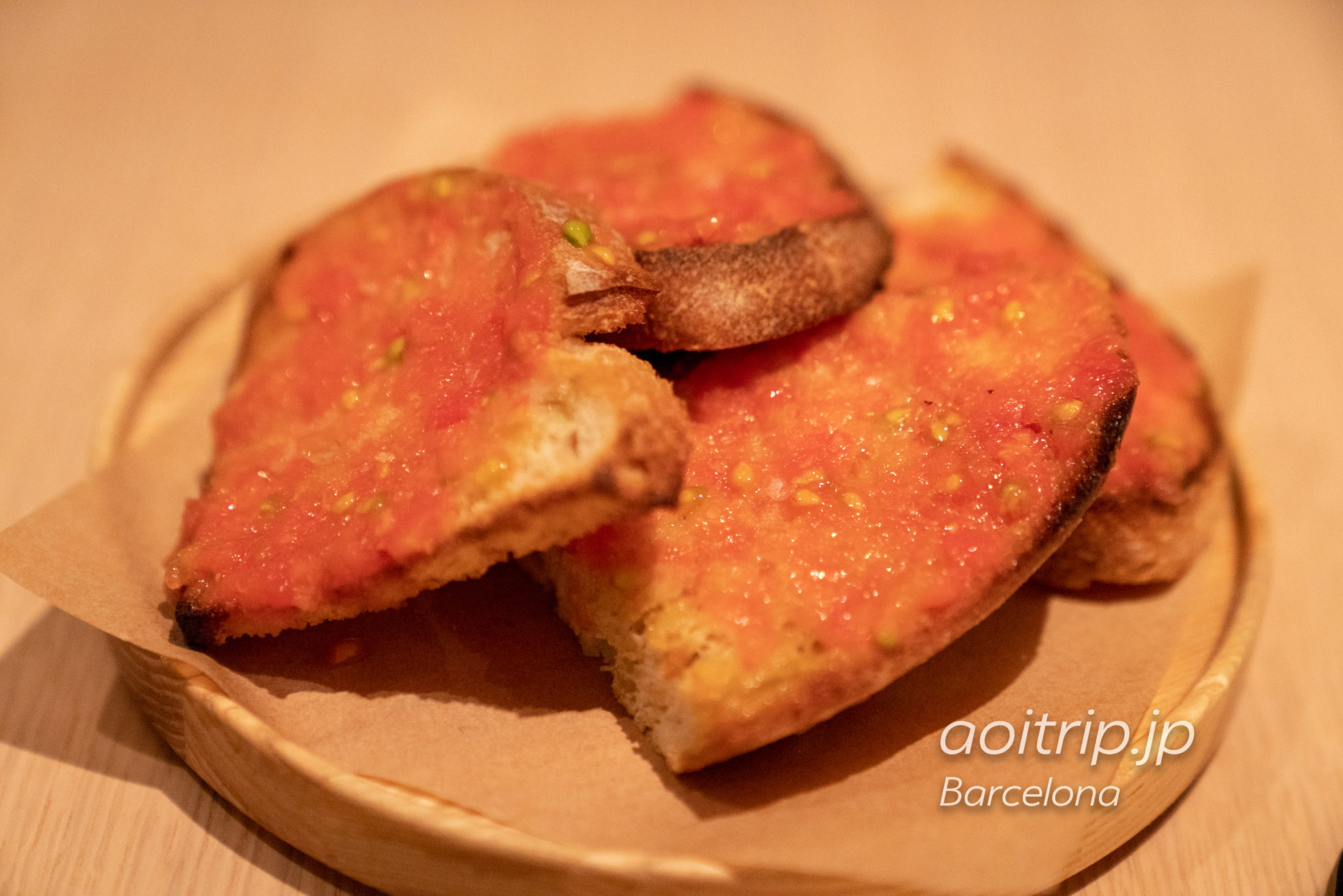 ザバルセロナエディションホテルのレストラン　トマトのトースト