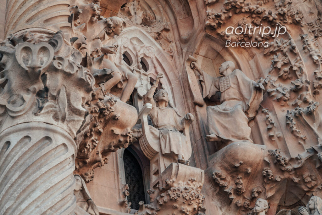 Basílica de la Sagrada Família(Façana del Naixement, Jesus preaching in the temple)