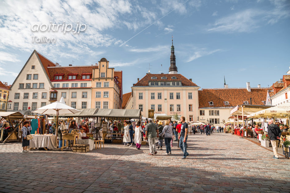 エストニア タリン ラエコヤ広場（旧市庁舎）前の週末マーケット