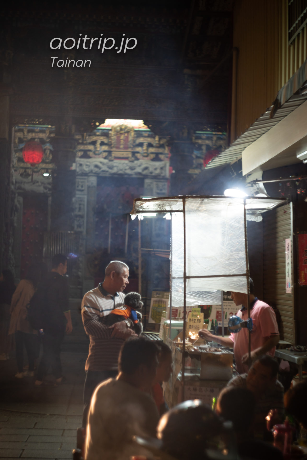 台南 夜の神農街