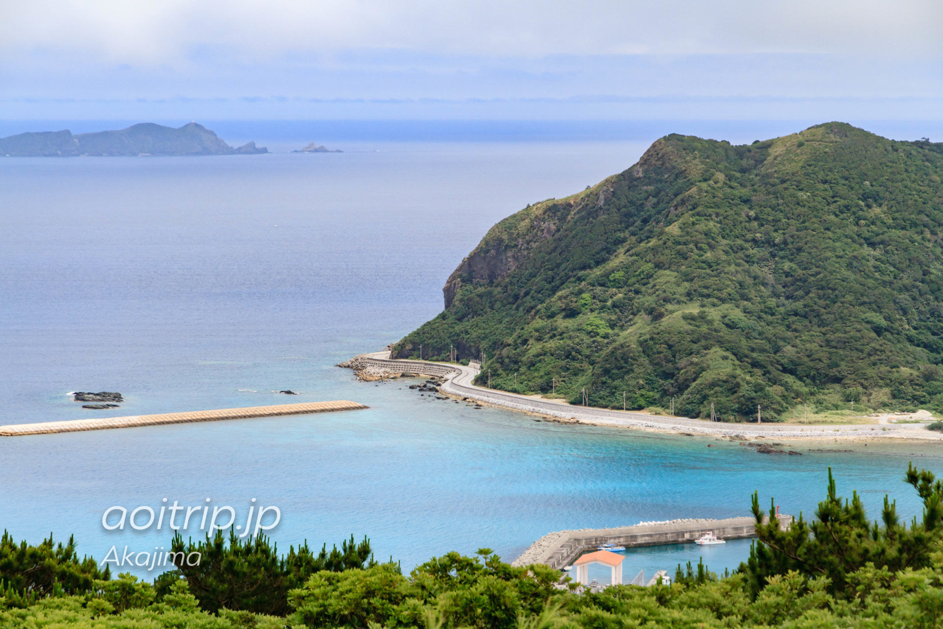 阿嘉島の中岳展望台からの眺望