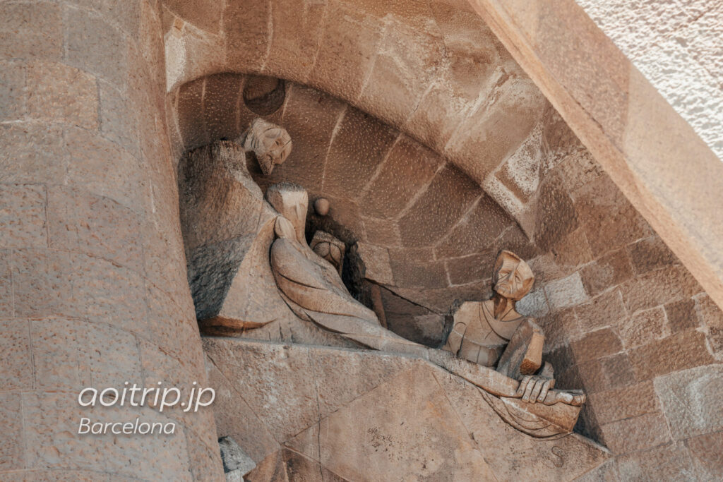 Basílica de la Sagrada Família(Façana de la Passió, The descent from the cross and the entombement)