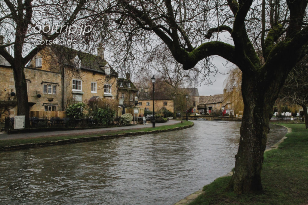 （Bourton-on-the-Water）