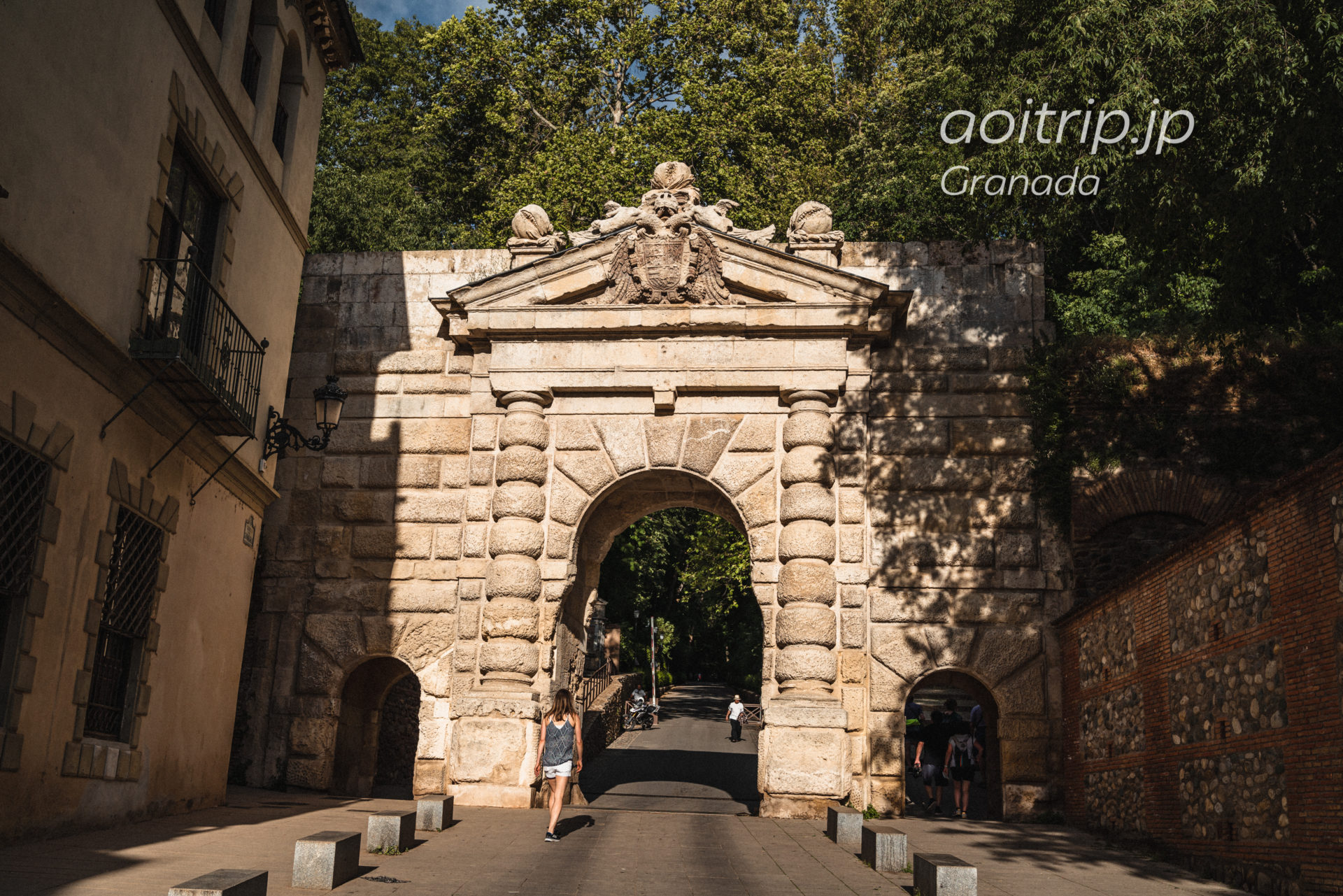 グラナダ ザクロの門 Puerta de las Granadas