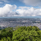 藻岩山の山頂から望む札幌の景色