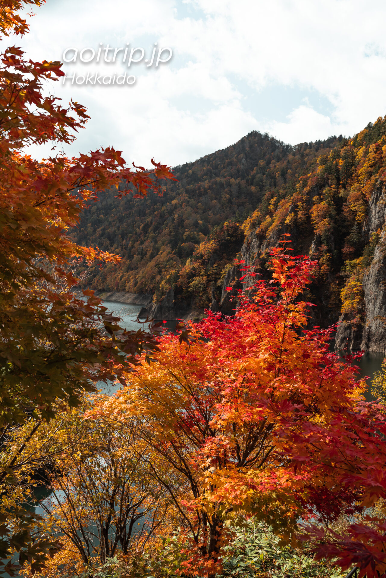 豊平峡の紅葉と湖 Hoheikyo, Hokkaido