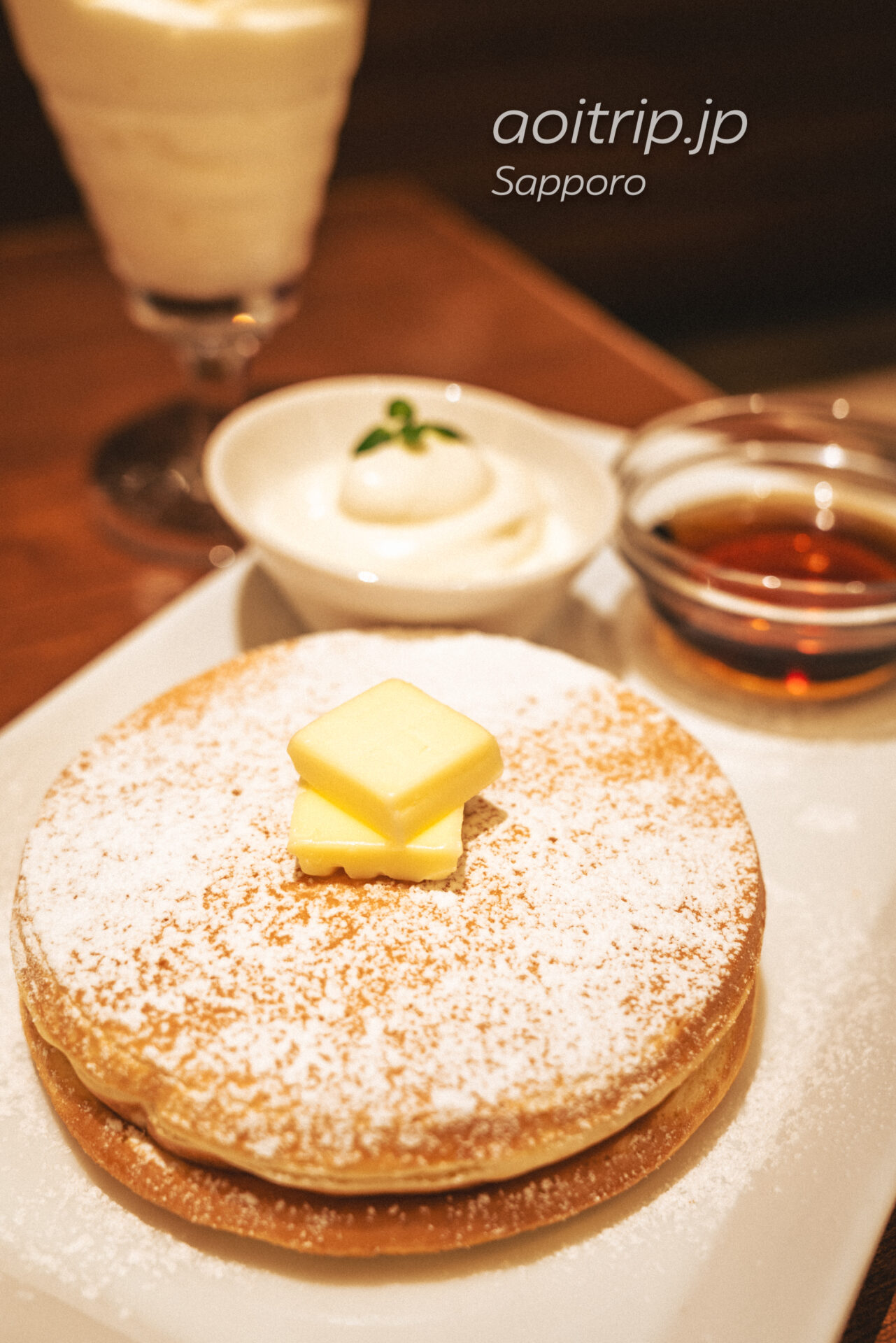 札幌 よつ葉ホワイトコージ よつ葉バターとメイプルのパンケーキ