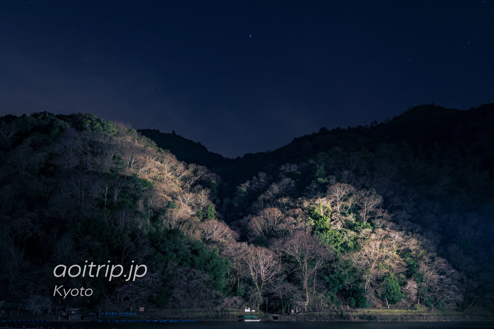 京都嵐山の夜景