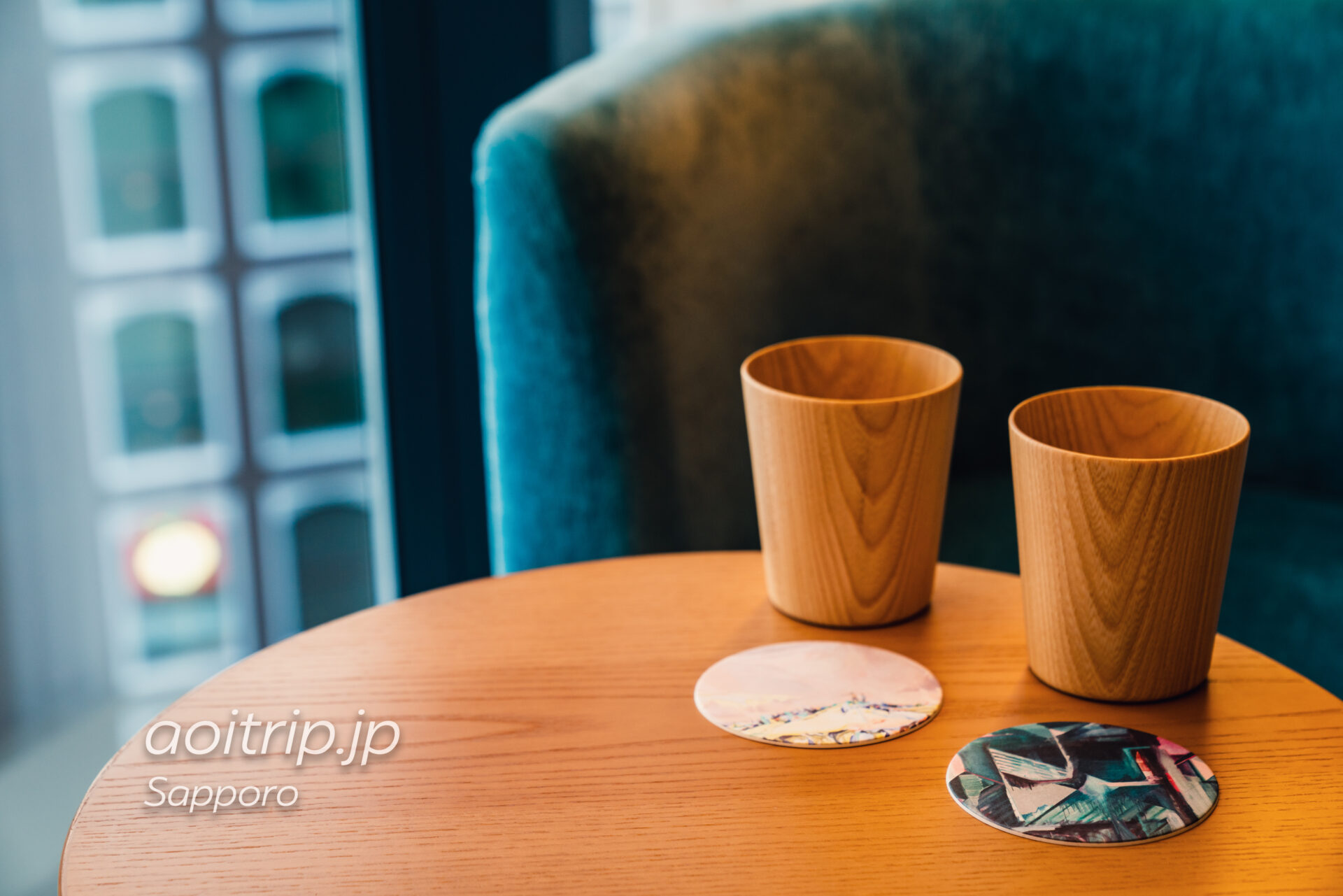 ザ ノット札幌 木のカップとコースター